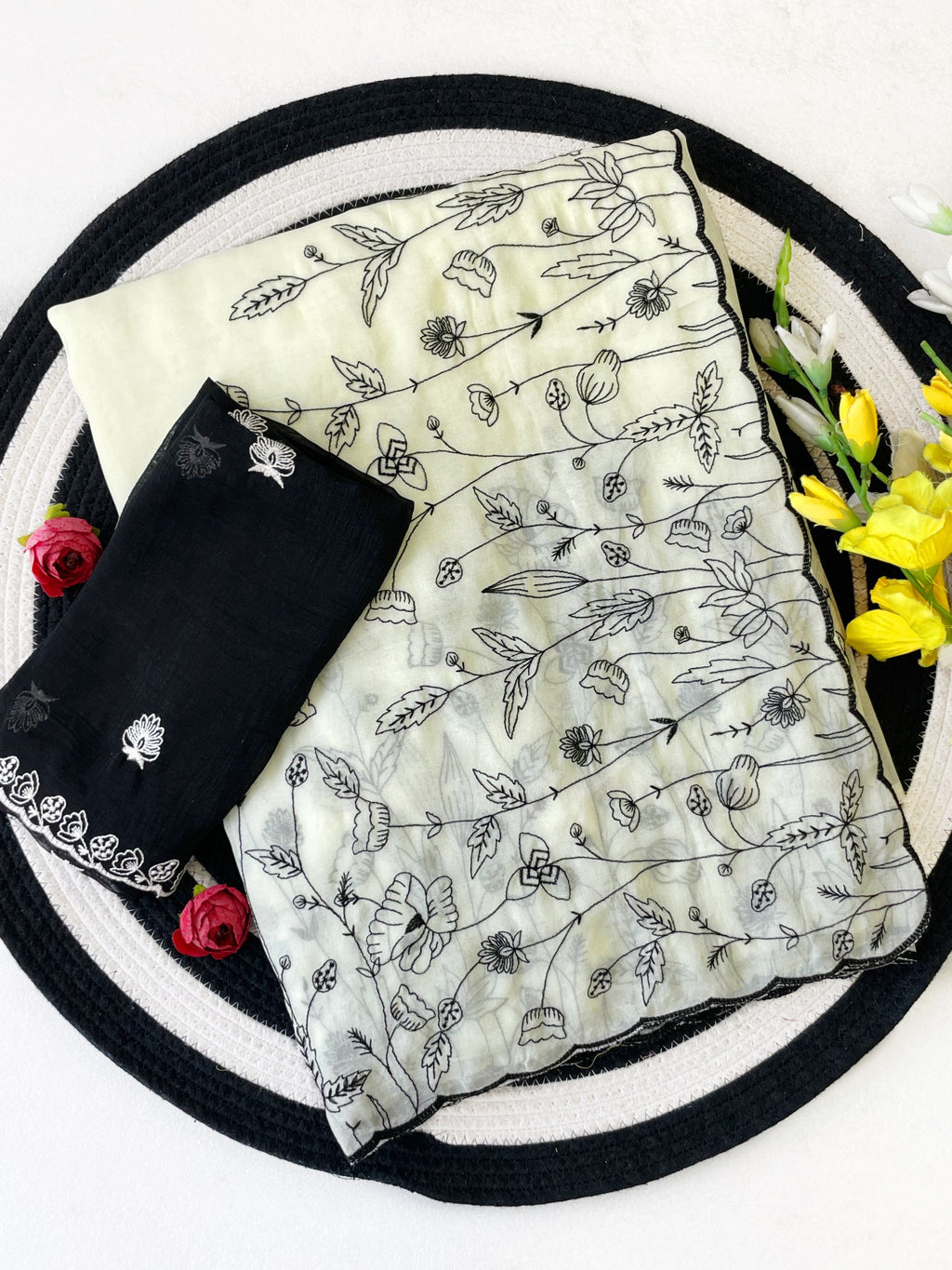 Floral Grace Premium Crunchy Fabric Saree With Rich Thread Embroidery & Designer Pallu