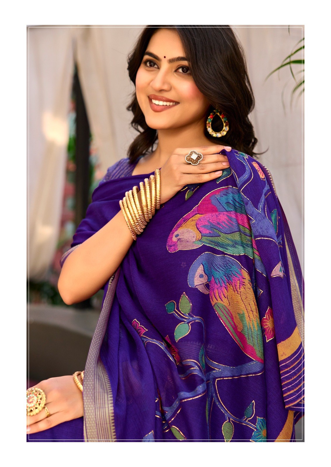Premium Chinno Viscose Saree with Zari Butti & Parrot Foil Pallu - PURPLE