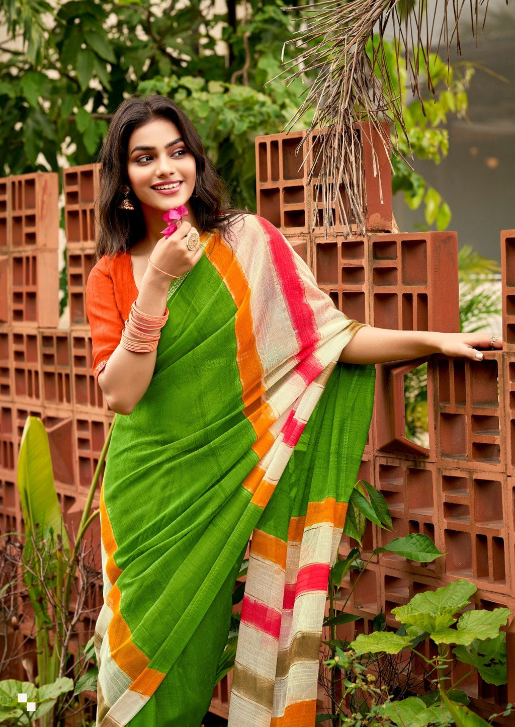 Graceful Chiffon Saree with Artistic Brush Print and Woven Border -PARROT