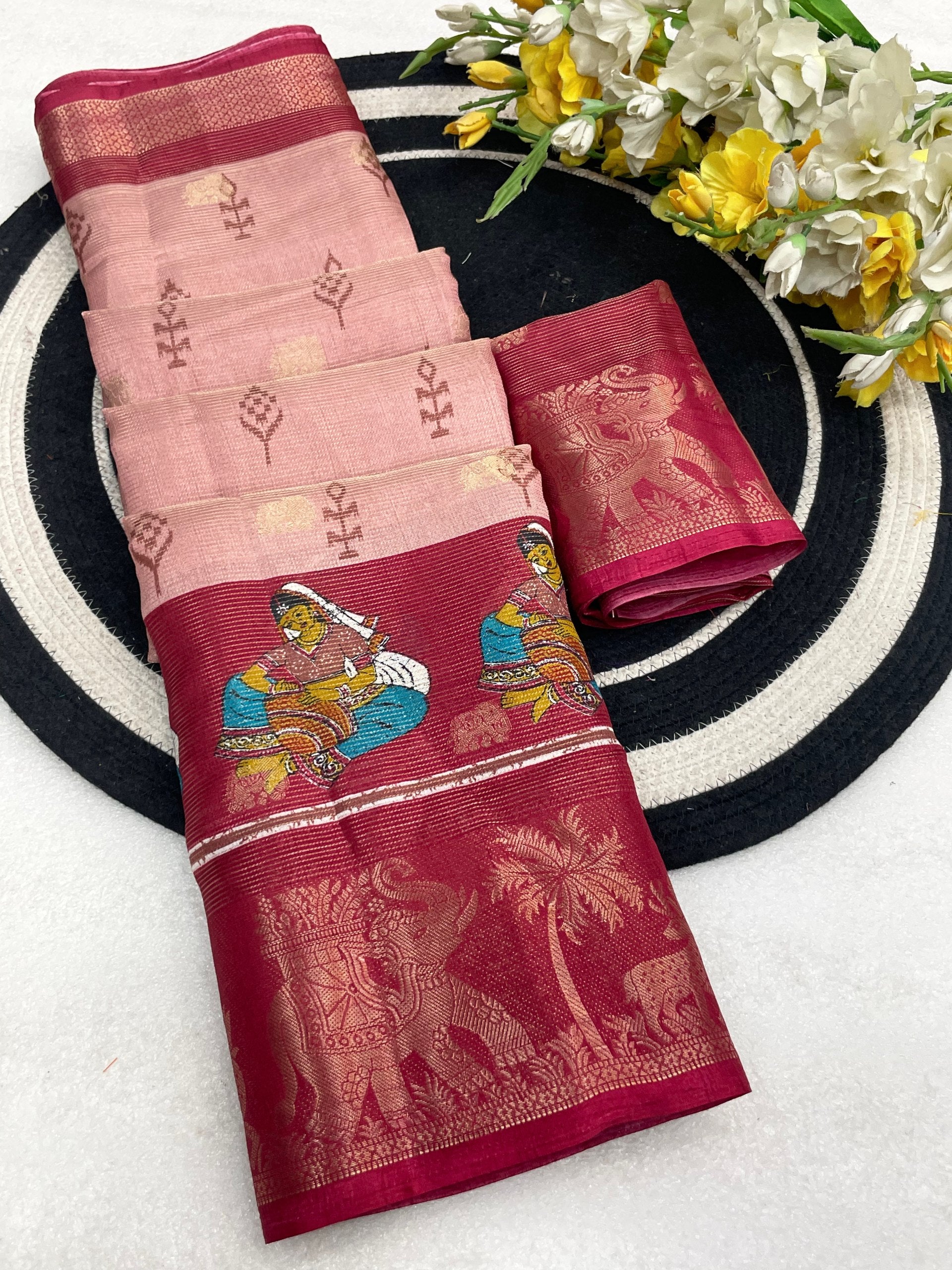 Elegant Two-Tone Floral Moss Mellow Saree with Jacquard Border & Designer Blouse - RED