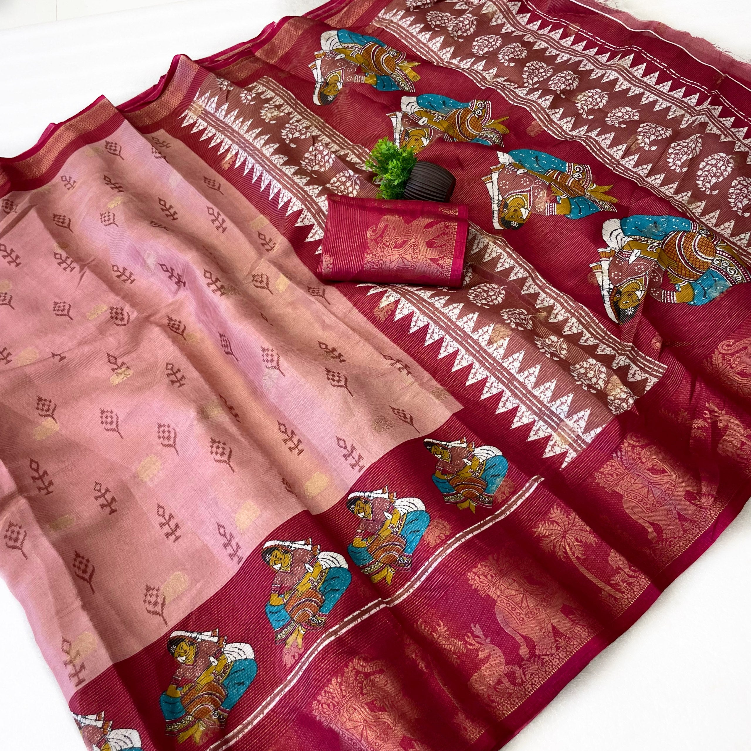 Elegant Two-Tone Floral Moss Mellow Saree with Jacquard Border & Designer Blouse - RED