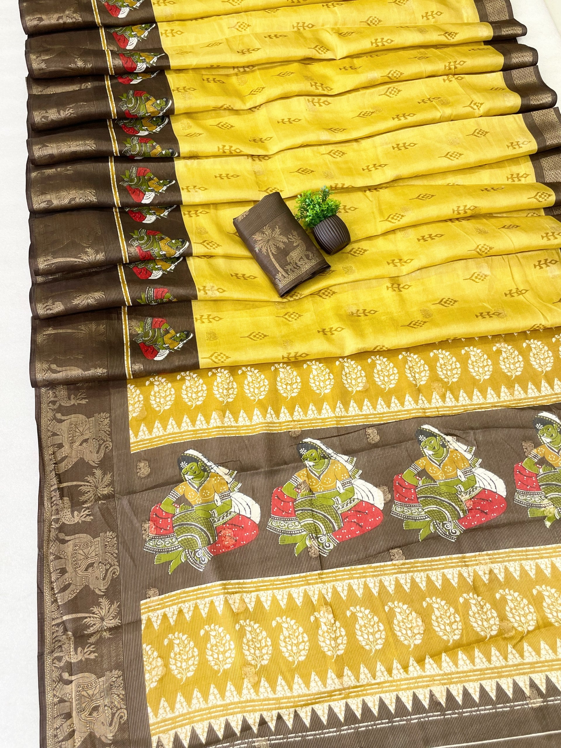 Elegant Two-Tone Floral Moss Mellow Saree with Jacquard Border & Designer Blouse - YELLOW