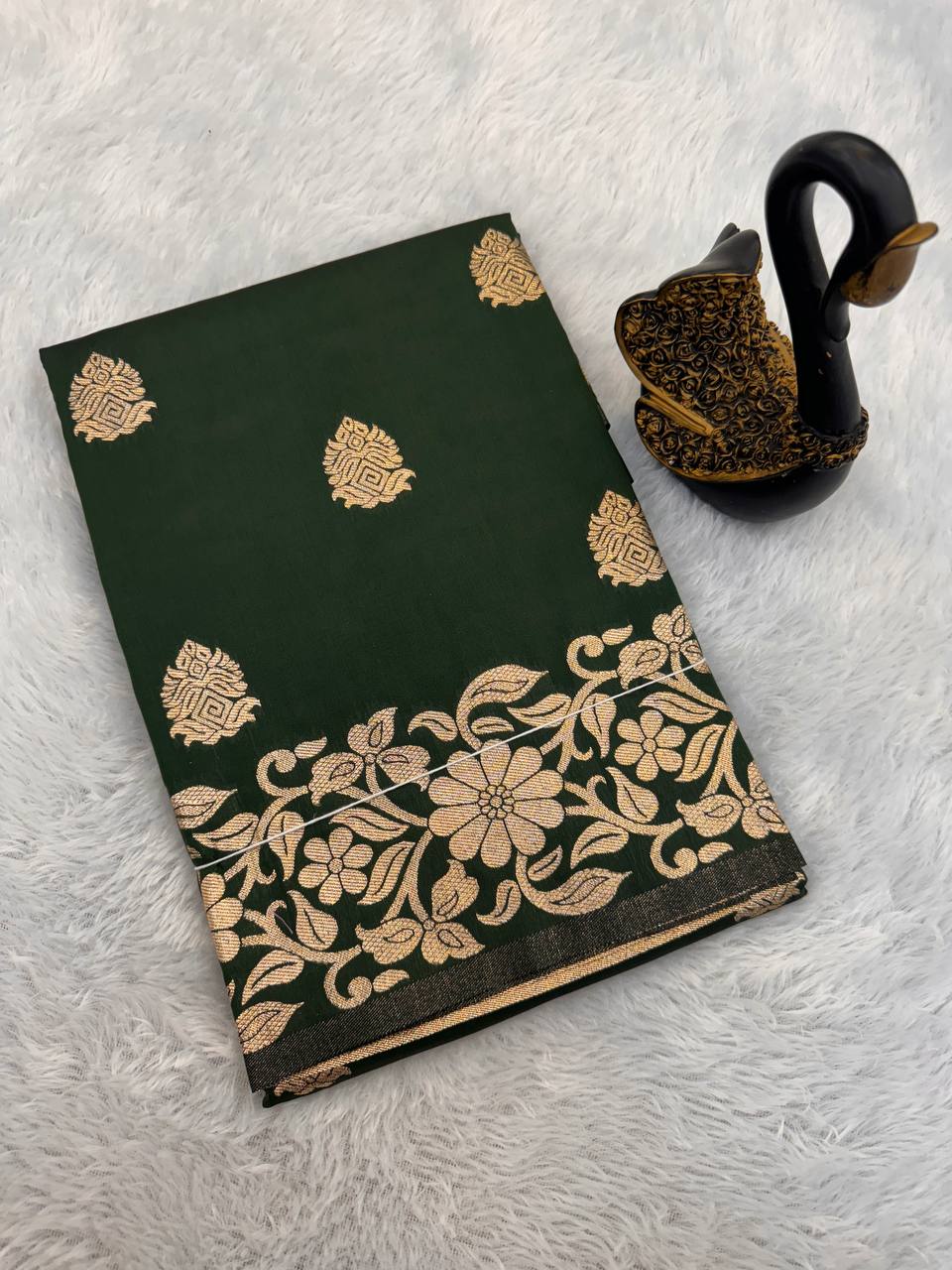 Radiant Soft Banarasi Silk Saree With Exquisite Blouse Piece